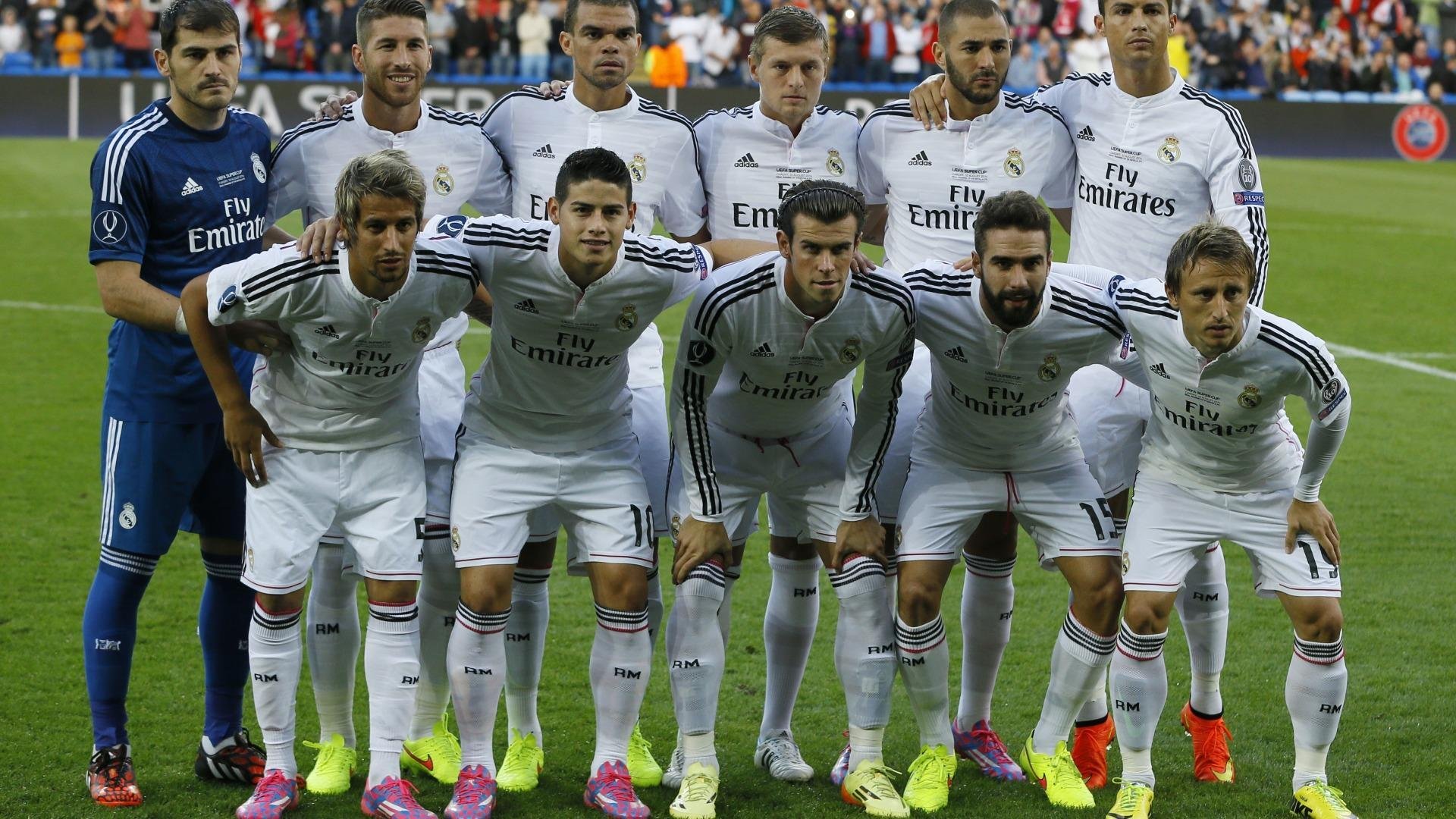 赖斯执掌中场乾坤，勒沃库森全面碾压多特蒙德