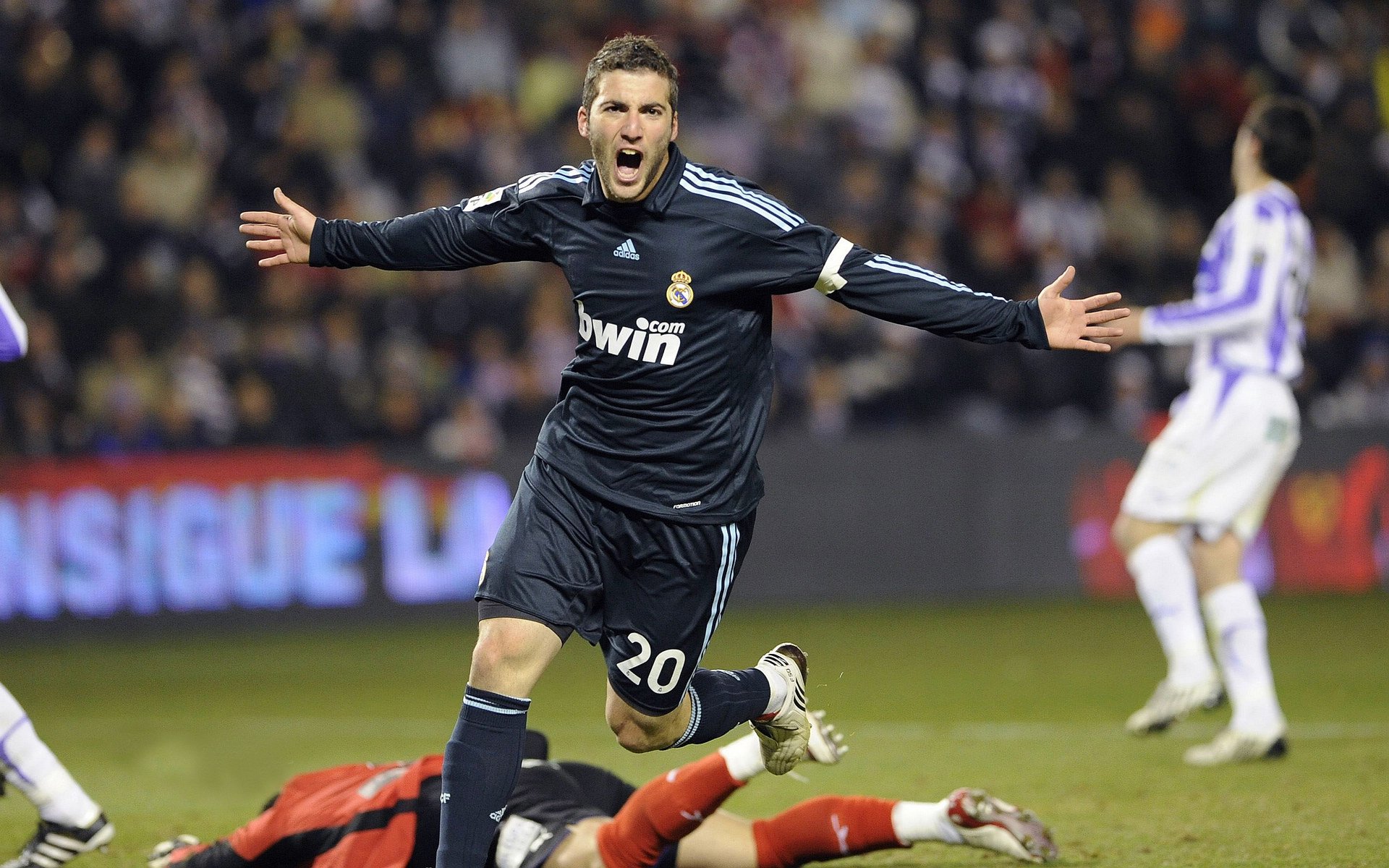 当奇才遇上独行侠，福克斯刷新纪录之夜的双重传奇